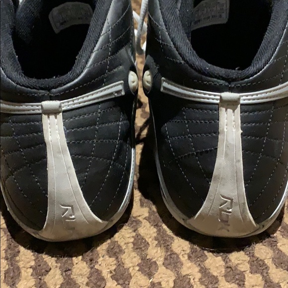 Reebok pumps - Picture 3 of 5